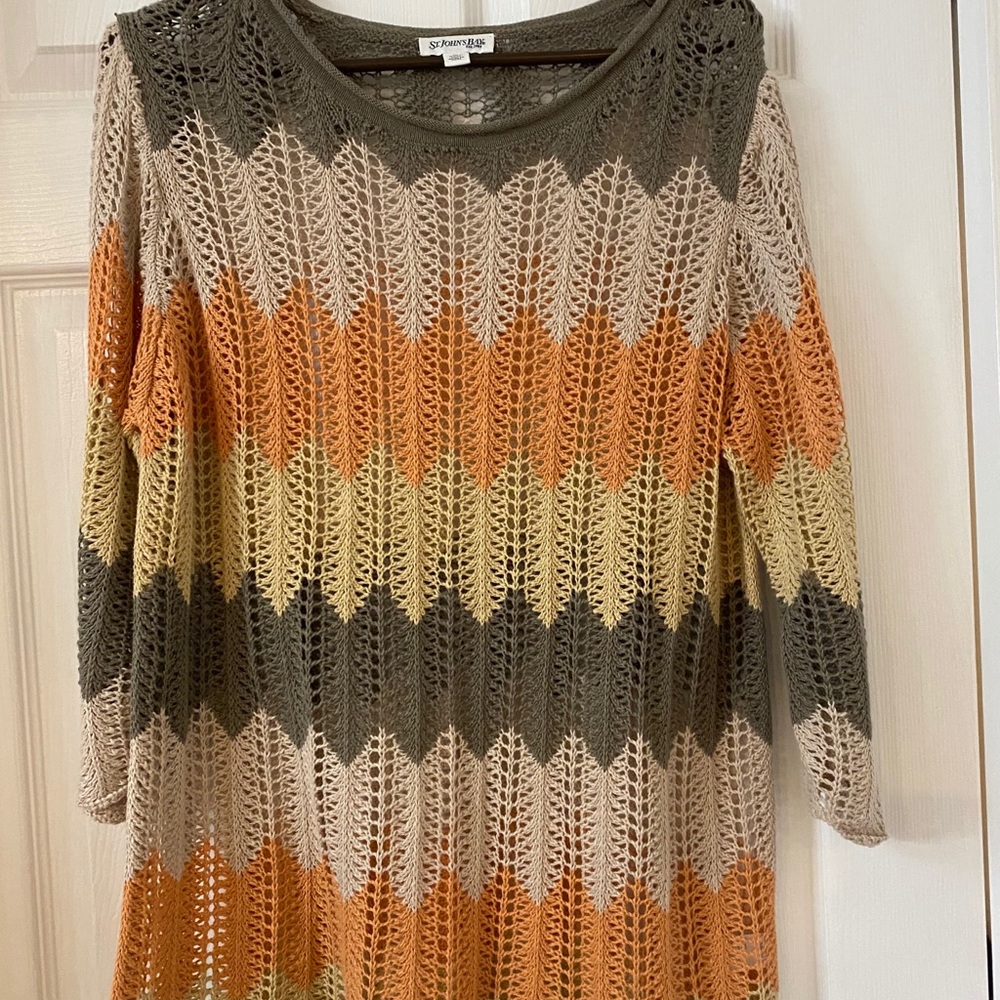 Multi color sweater